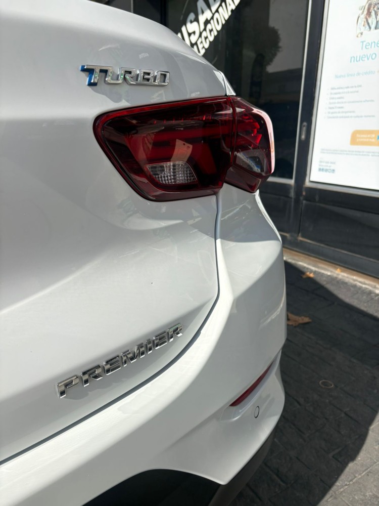 Chevrolet Onix Premier — foto 3